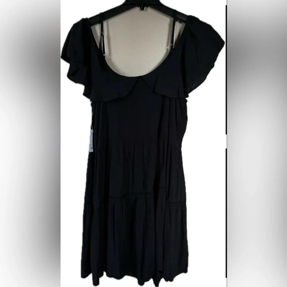 Black flutter sleeve dress with scoop neckline. New with tags. Women’s Size XL - Picture 4 of 8